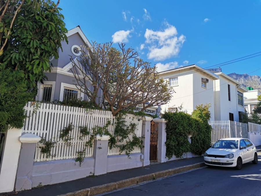 To Let 3 Bedroom Property for Rent in Gardens Western Cape